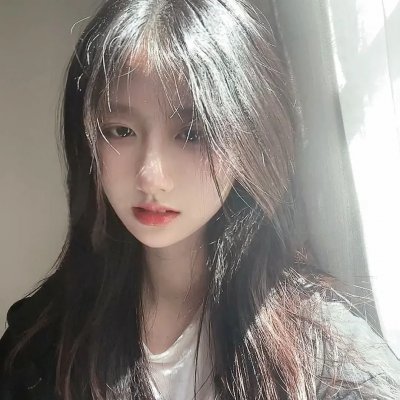 月之心海报